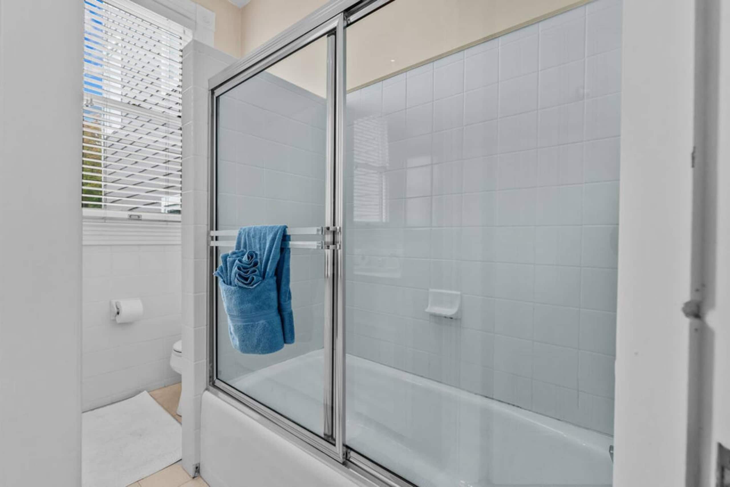 Home in San Francisco · ★4.68 · 2 bedrooms · 3 beds · 2.5 baths - Image 18