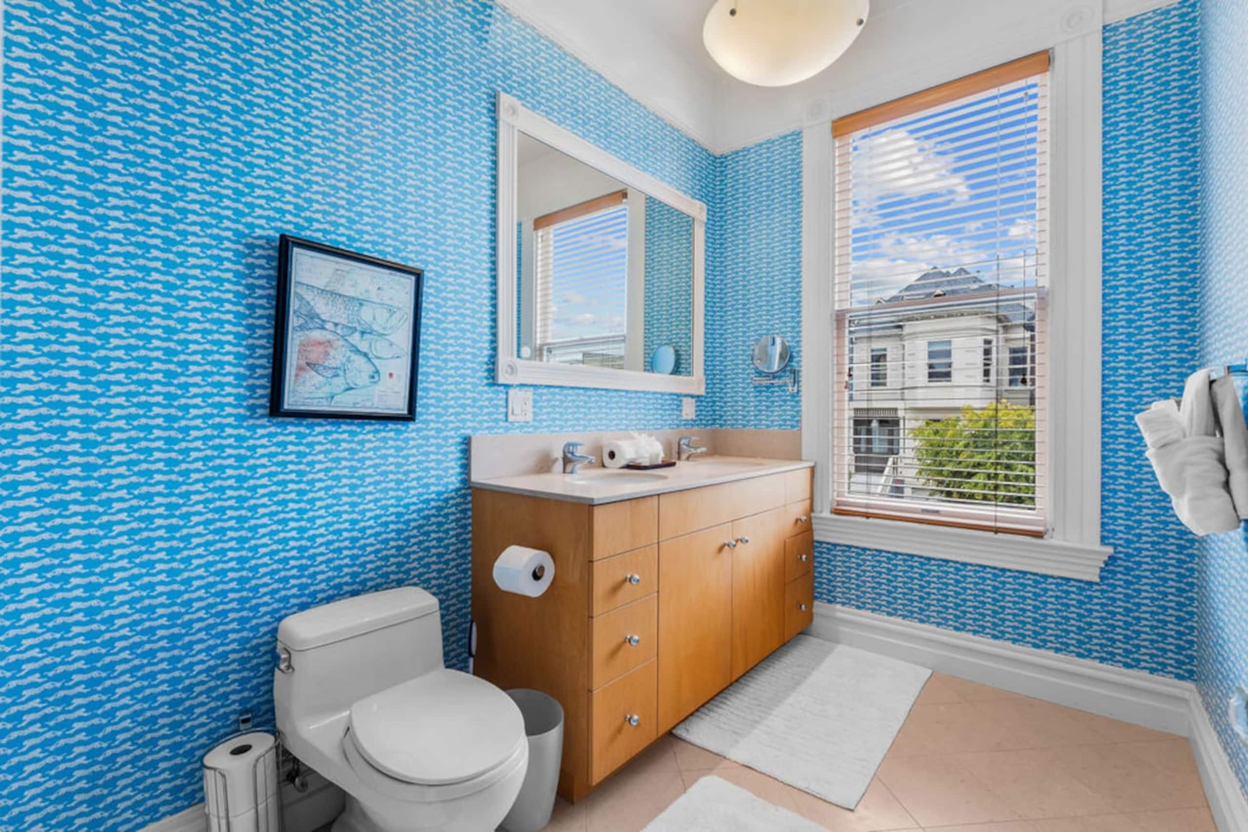 Home in San Francisco · ★4.68 · 2 bedrooms · 3 beds · 2.5 baths - Image 21