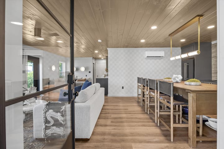 07-101 S Babcock St-059