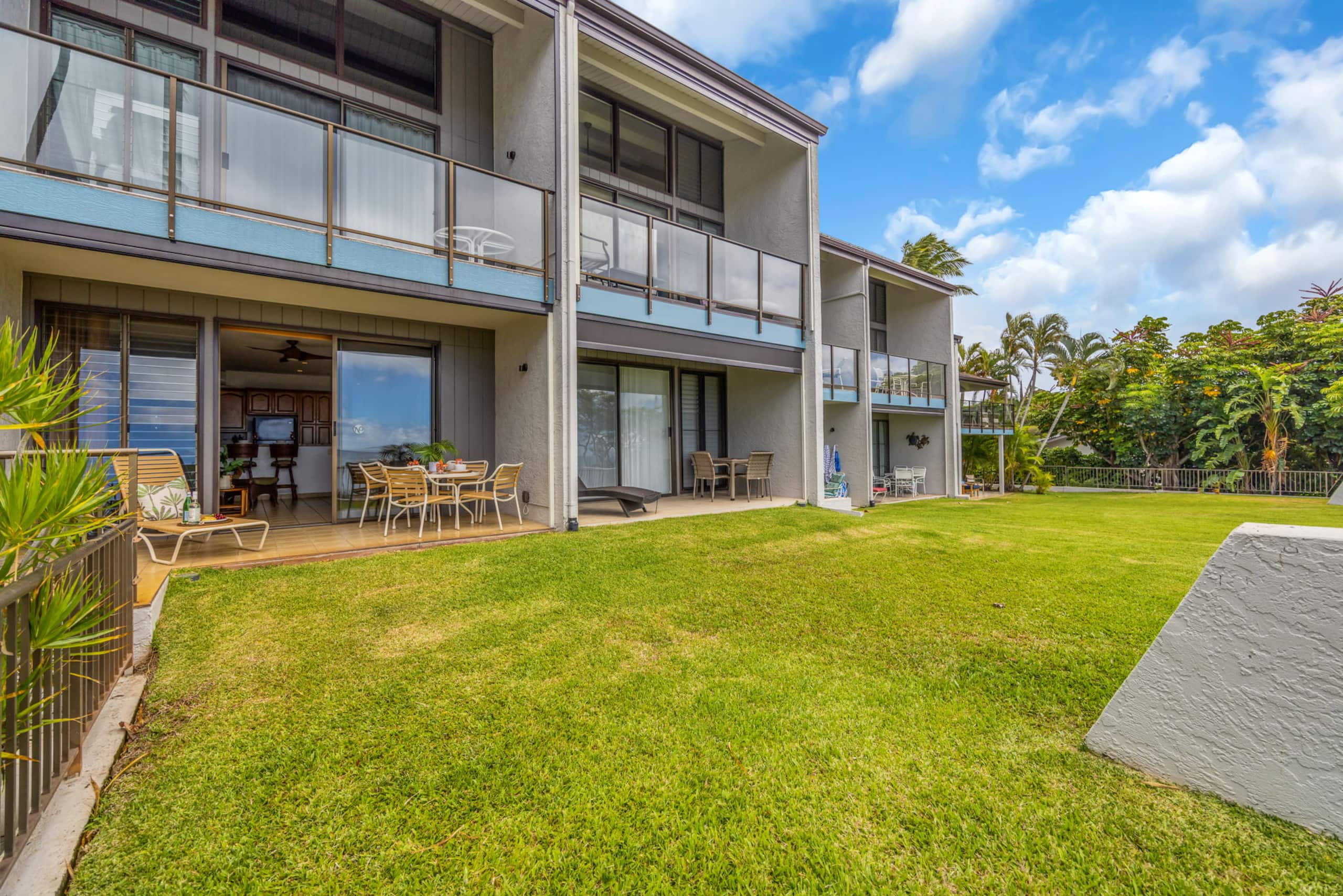 Condo in Lahaina · ★4.25 · 1 bedroom · 2 beds · 1 bath - Image 23