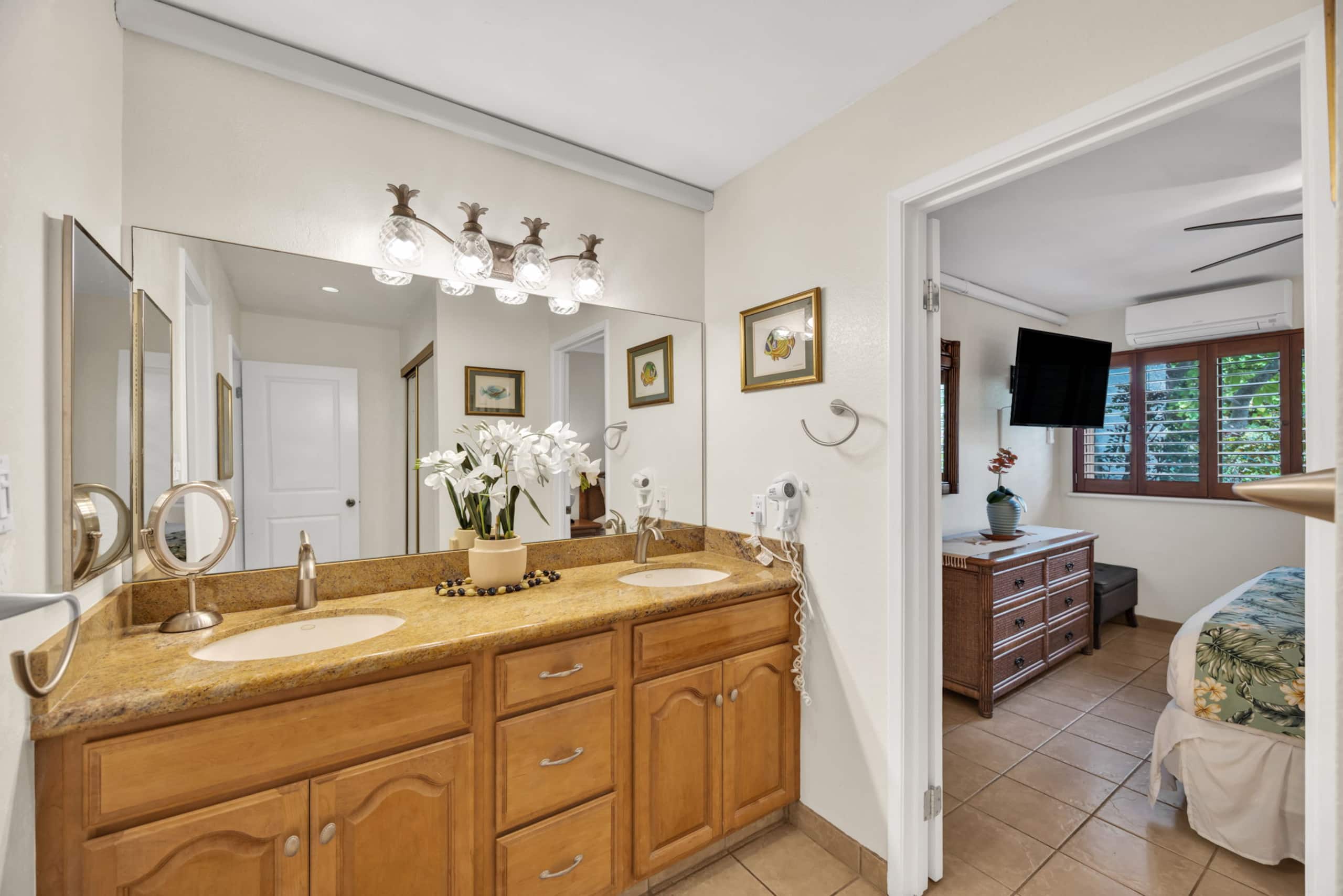 Condo in Lahaina · ★4.25 · 1 bedroom · 2 beds · 1 bath - Image 21
