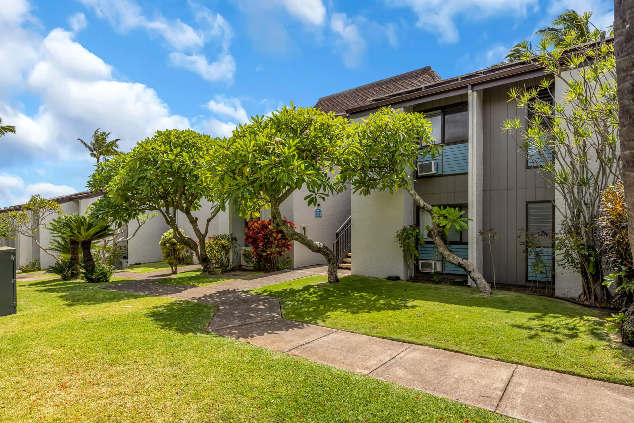 Condo in Lahaina · ★4.25 · 1 bedroom · 2 beds · 1 bath - Image 25