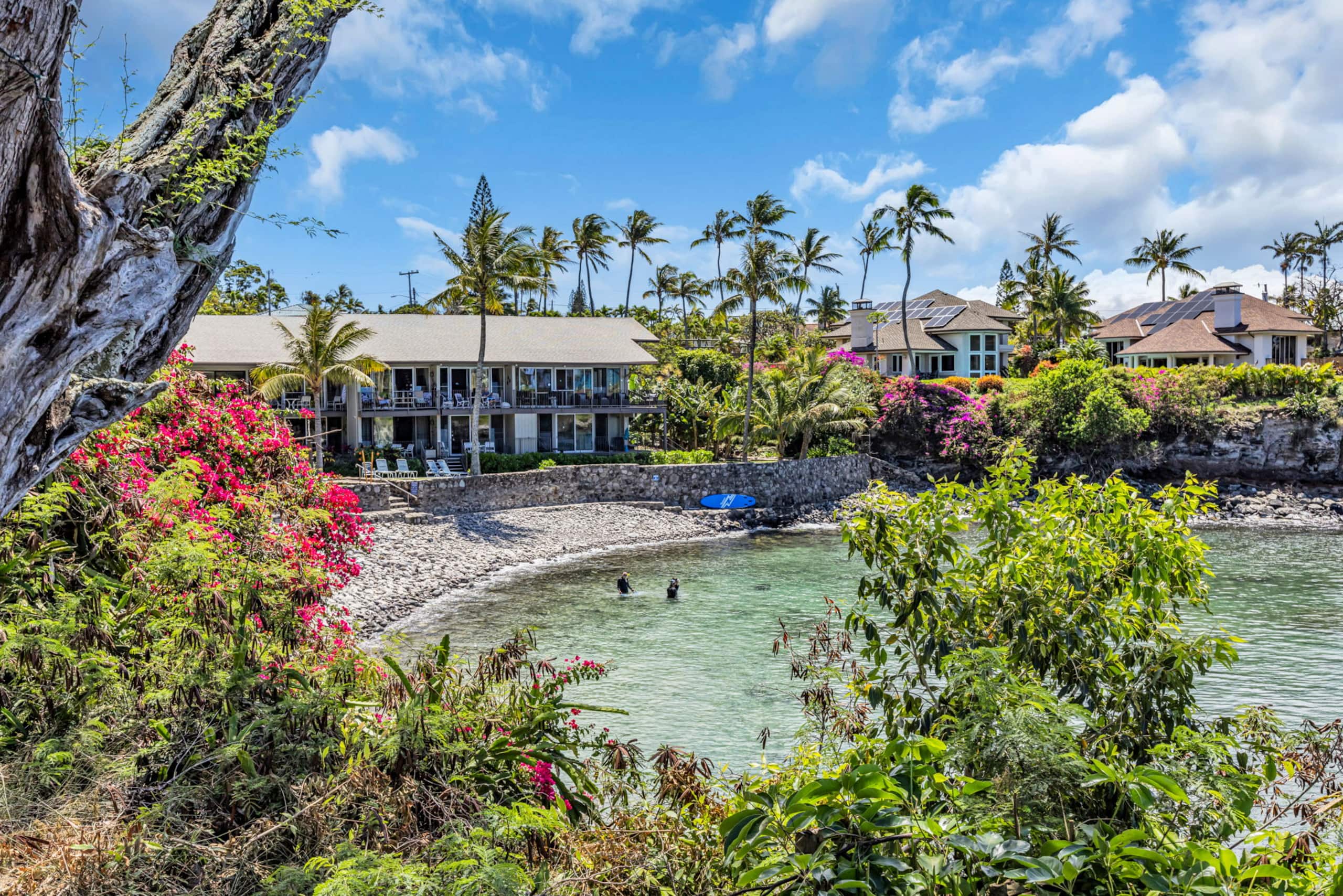 Condo in Lahaina · ★4.25 · 1 bedroom · 2 beds · 1 bath - Image 34