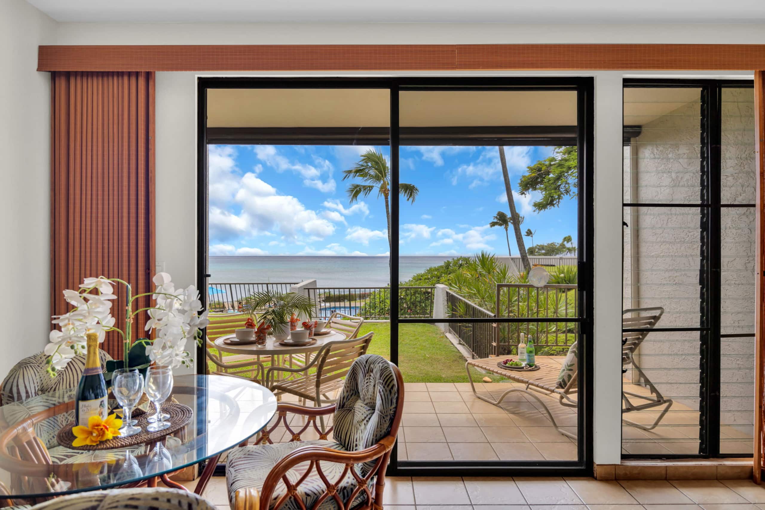 Condo in Lahaina · ★4.25 · 1 bedroom · 2 beds · 1 bath - Image 14