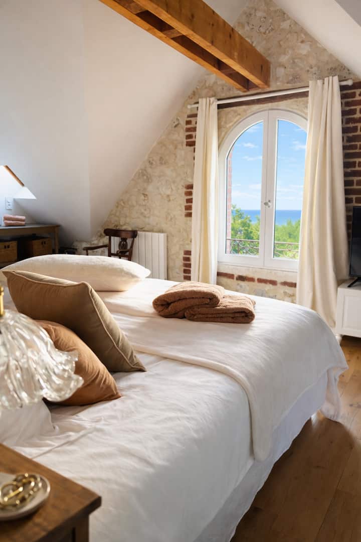 Vista al mar desde la cama de la habitación número cinco