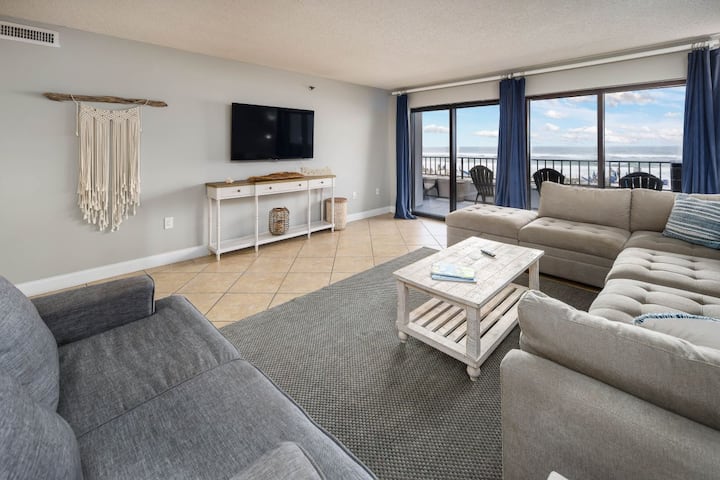 Surf Dweller #206 Beachfront - Free Beach Service! - Okaloosa Island, FL