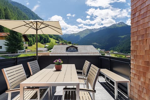 Popular Airbnb listing: Antonhaus Chalets - Apartment Toni in Gaschurn