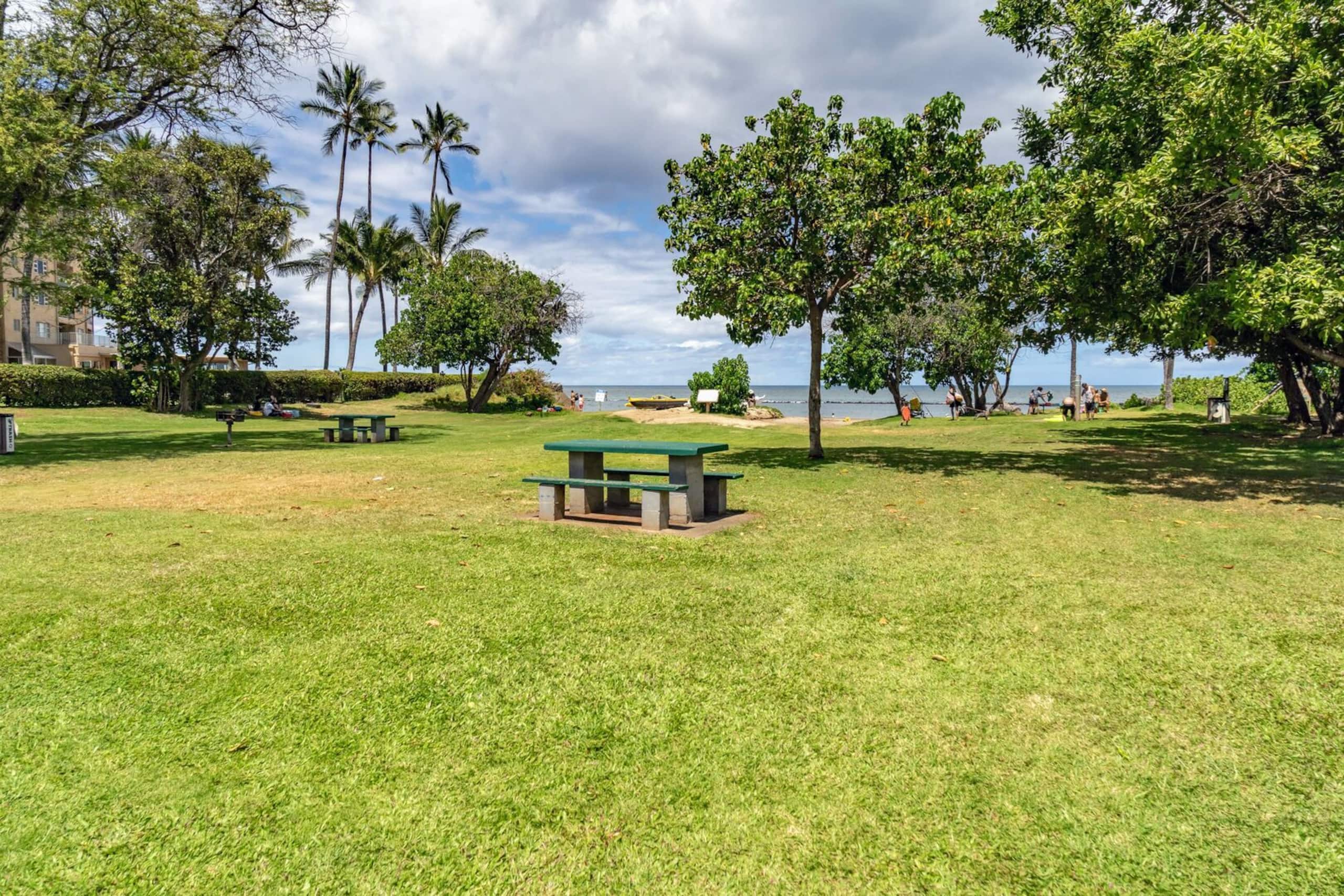 Updated Studio next to Beach - Image 17