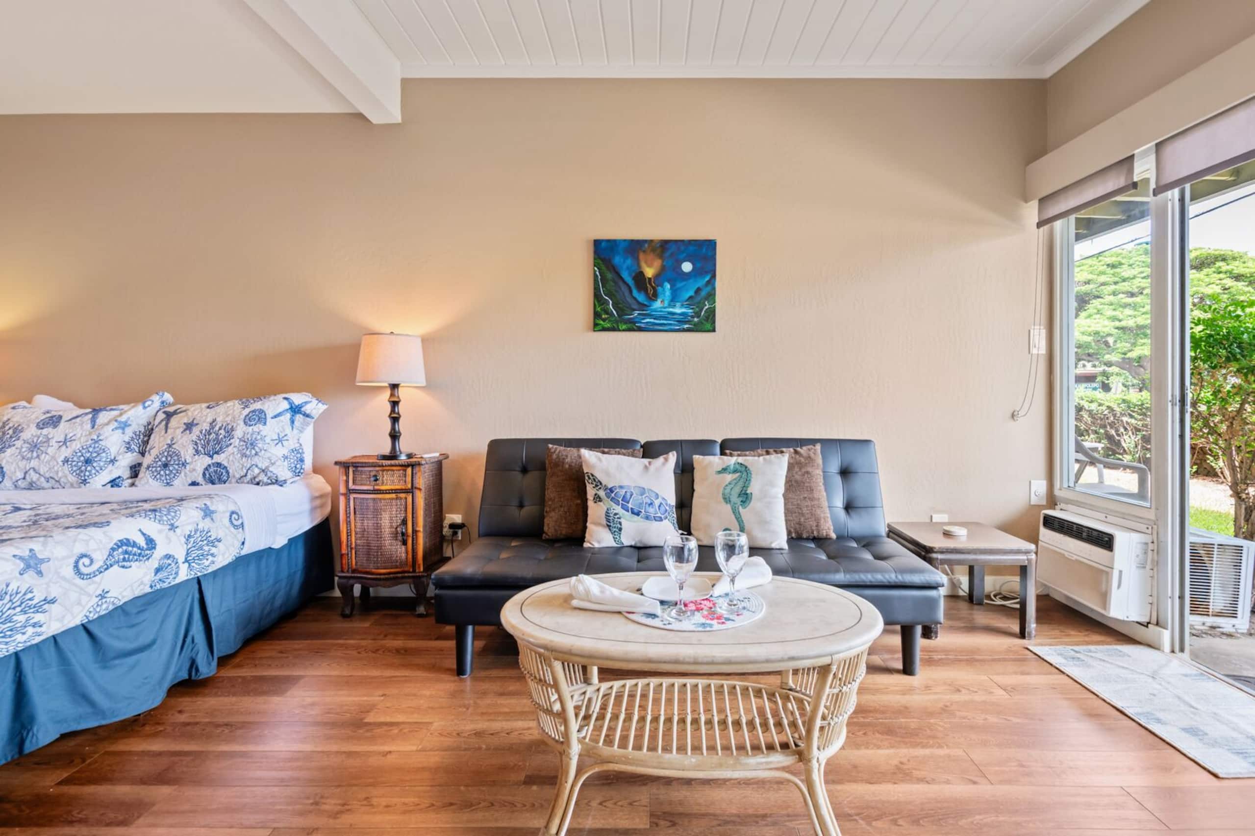 Updated Studio next to Beach - Image 16