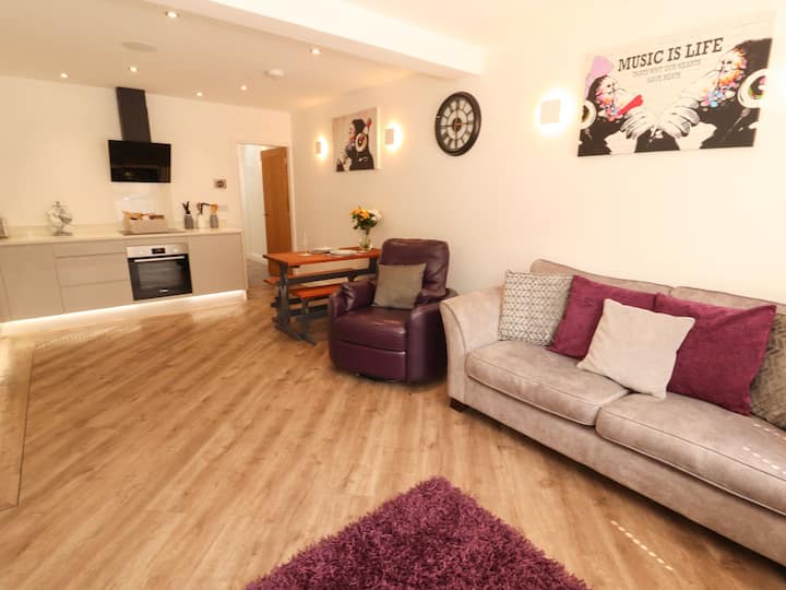 Lakes View Apartment 1 - Carnforth