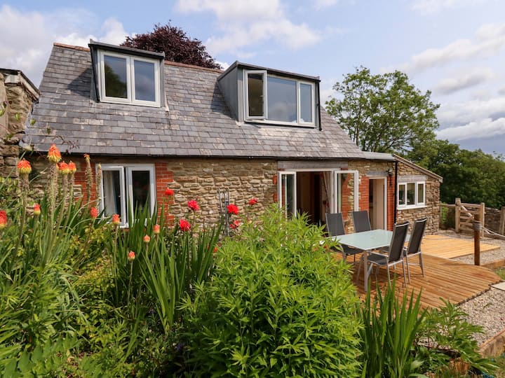 Mallows Byre - Sherborne