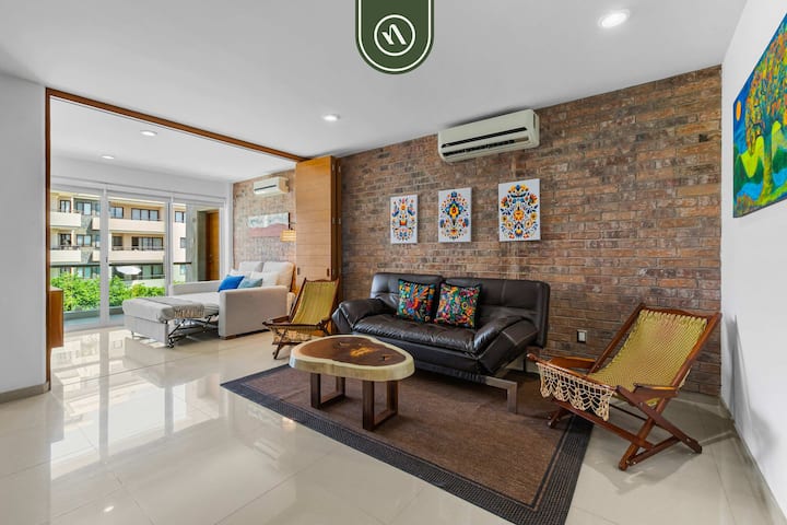 Amazing 1br + Flex Space Condo In Versalles - Puerto Vallarta