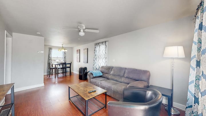 Cool Stay Near Rapids Stadium  Ideal For Sports Fa - Thornton, CO