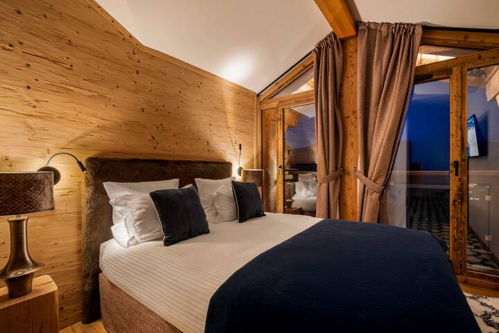 Luxury Penthouse Celeste with Panoramic Views and