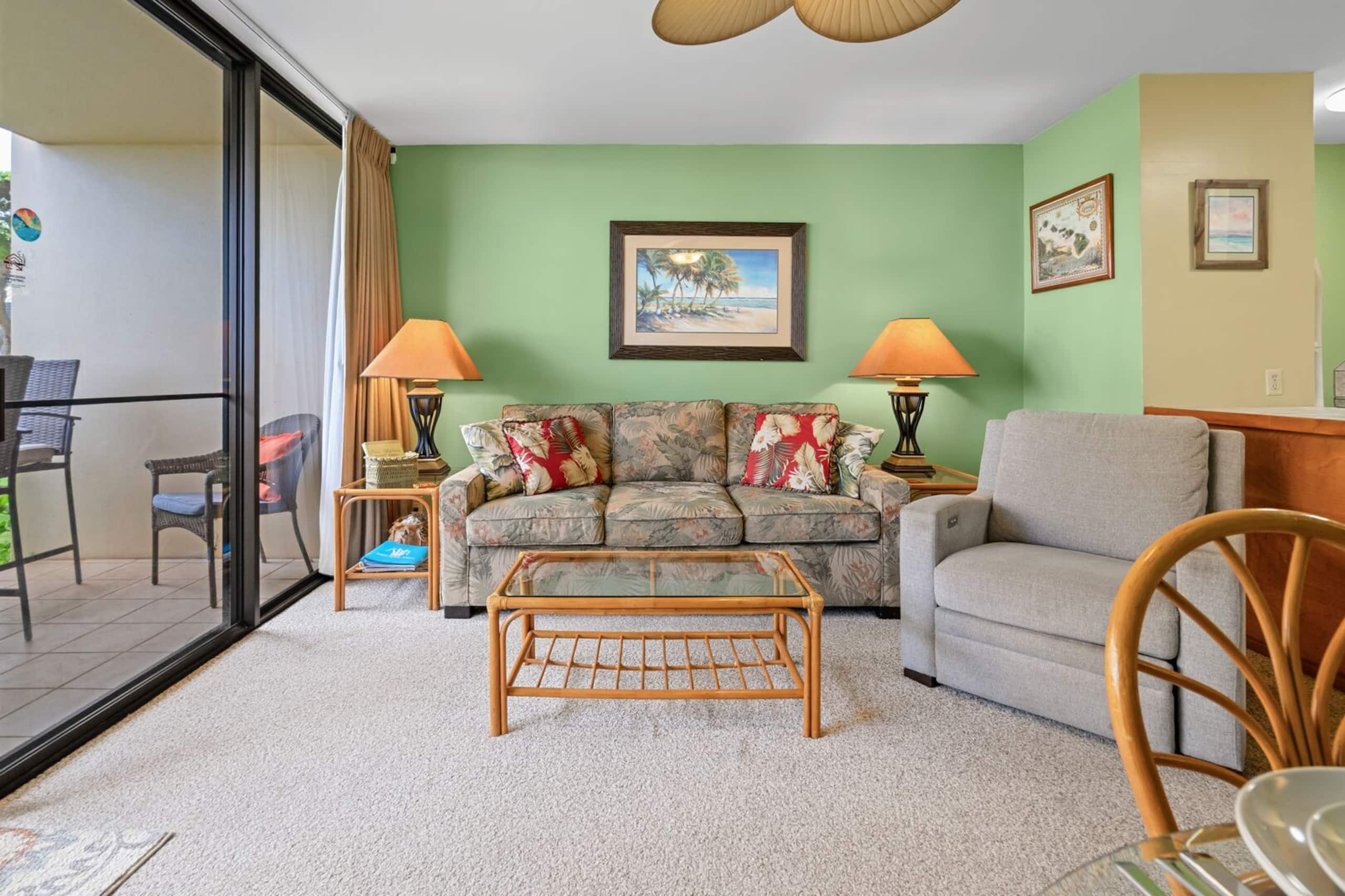 Ground Floor next to the 5 Miles of Sandy Beach - Image 33