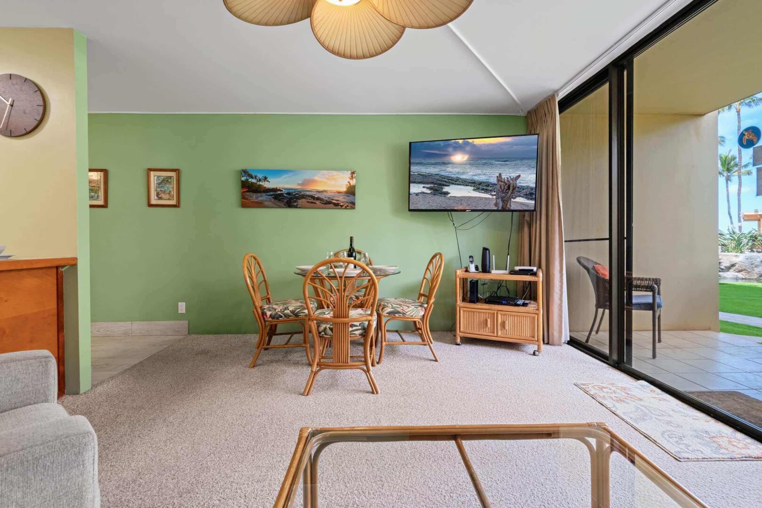 Ground Floor next to the 5 Miles of Sandy Beach - Image 30