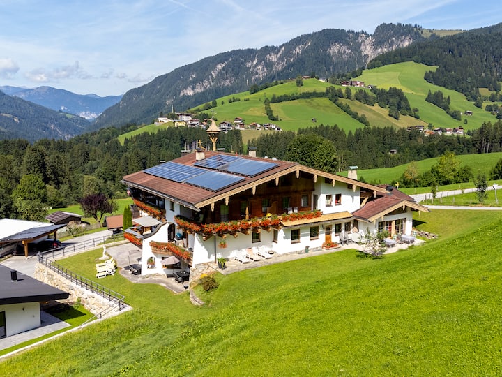Apartement Ensoleillé, Ski-bus 10m, Premium Card - Wörgl
