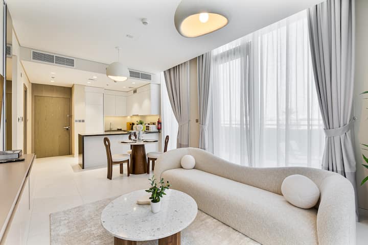 Elegant 1 Br | District One - Dubai