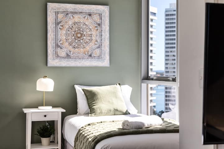 Стая с две единични легла