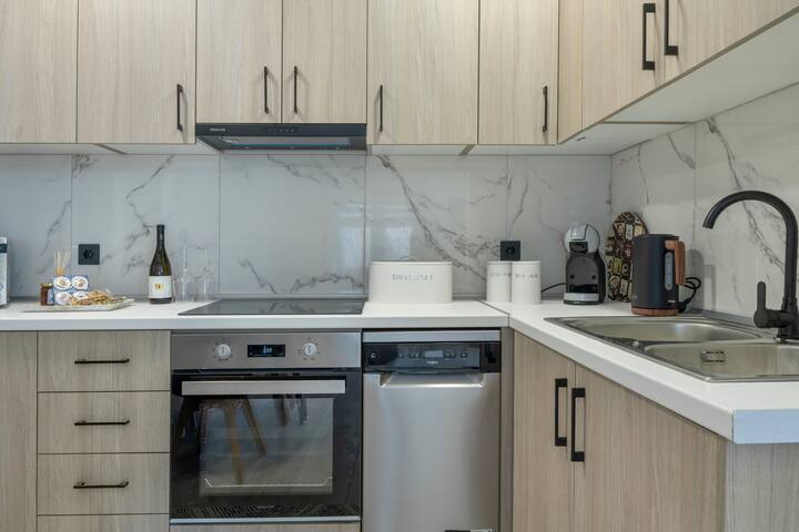 Apartment with Private Pool No 1 gallery image 5