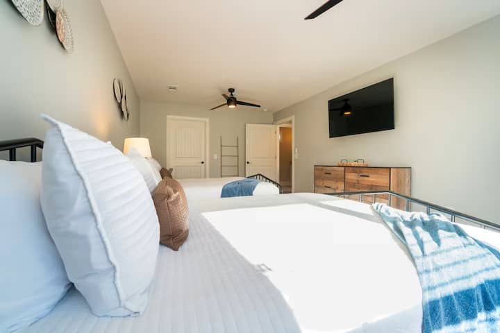 Двокреветна спална соба 2 на горниот кат