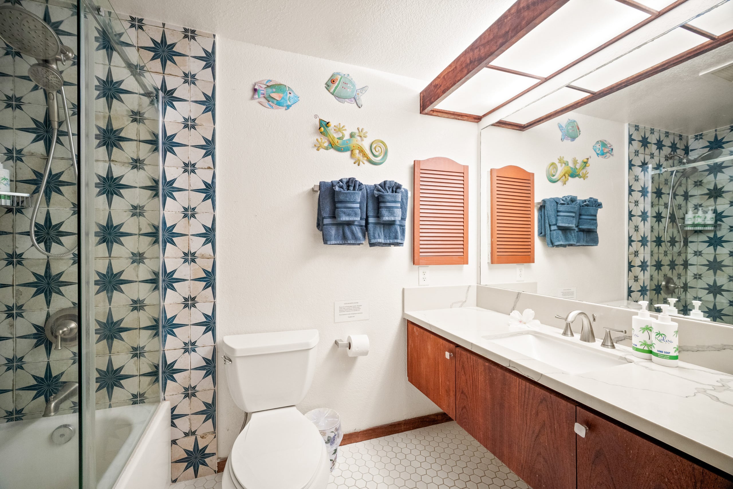 Condo in Koloa · ★4.64 · 2 bedrooms · 2 beds · 2 baths - Image 20