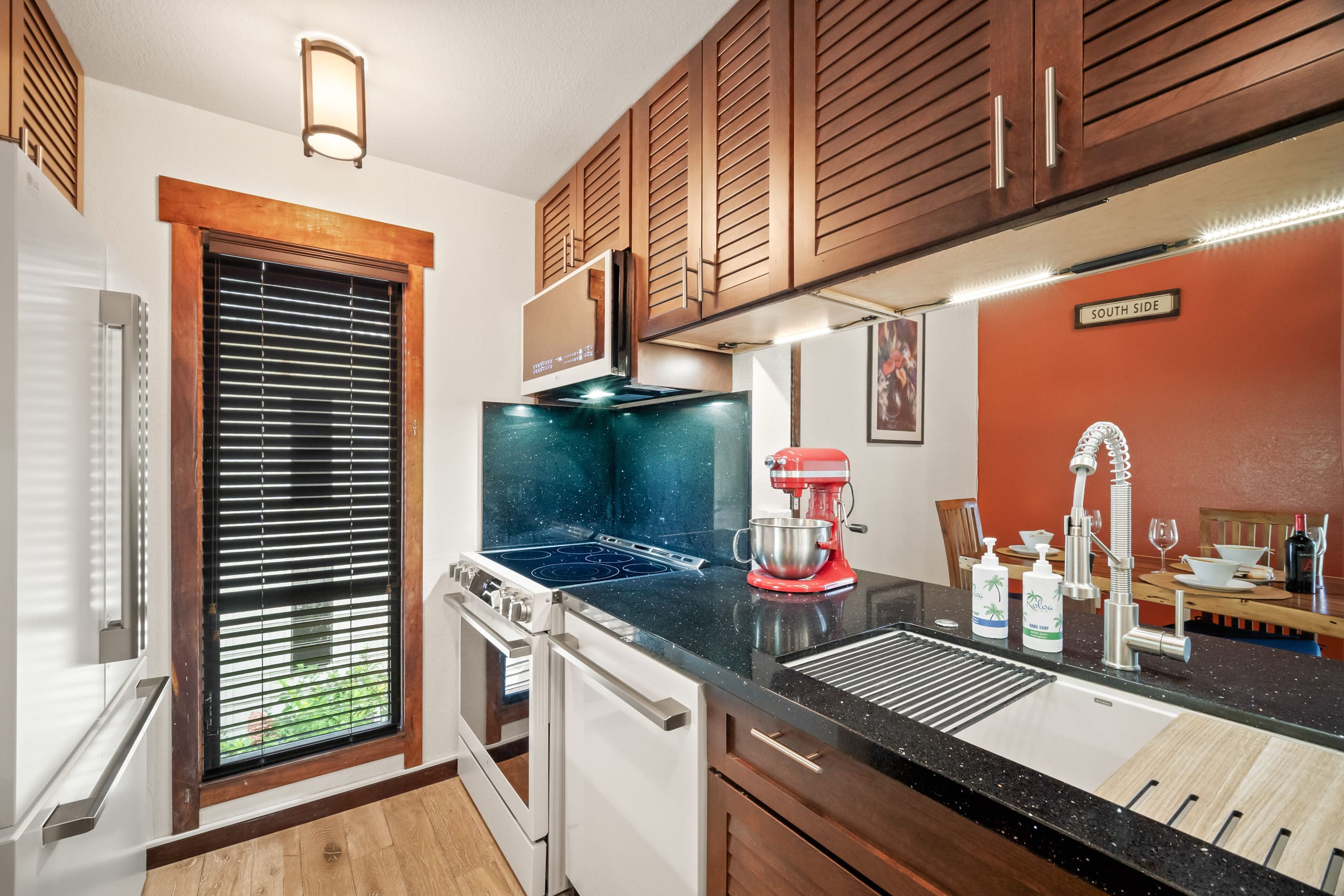 Condo in Koloa · ★4.64 · 2 bedrooms · 2 beds · 2 baths - Image 12