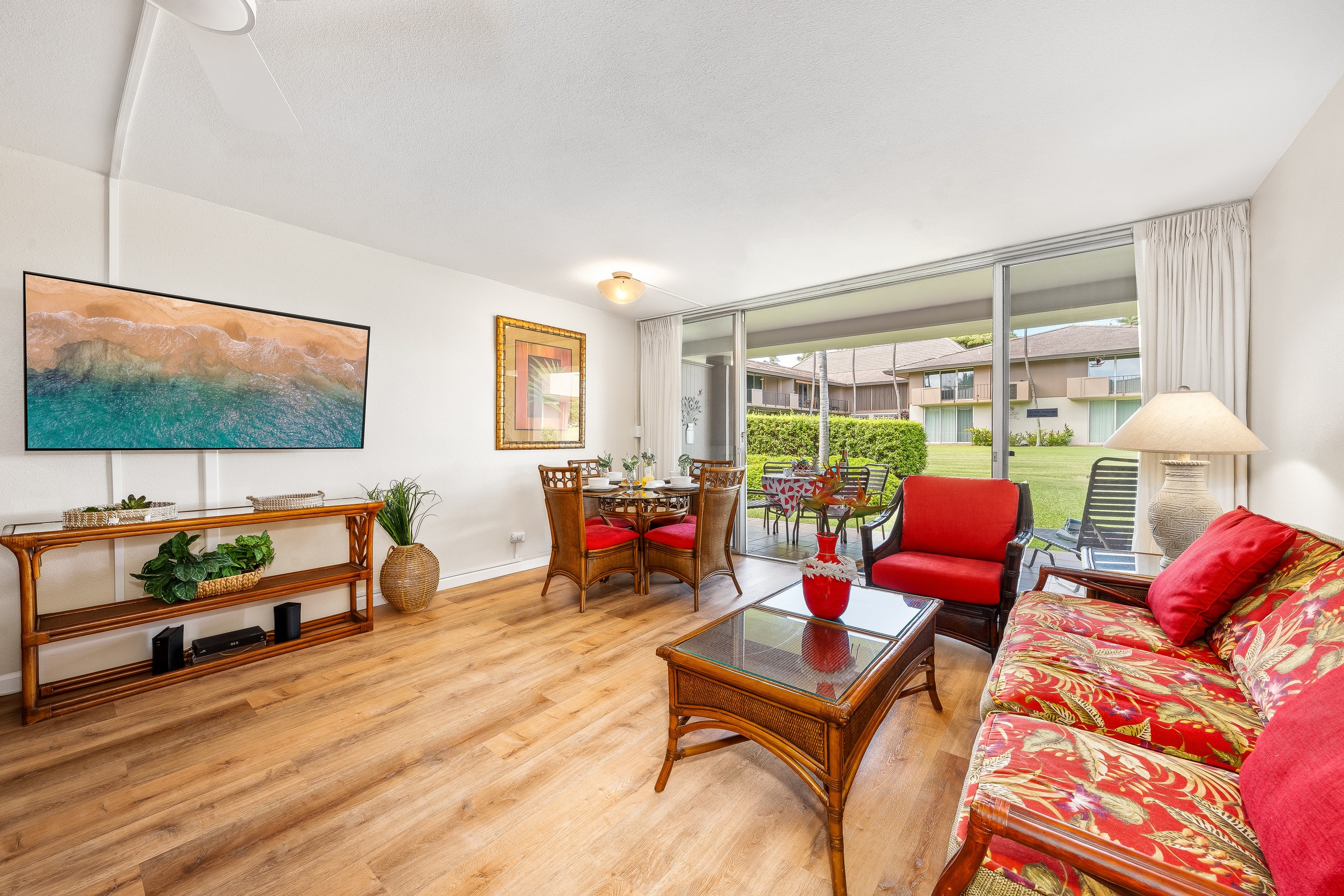 Condo in Lahaina · ★4.52 · 1 bedroom · 2 beds · 1 bath - Image 12