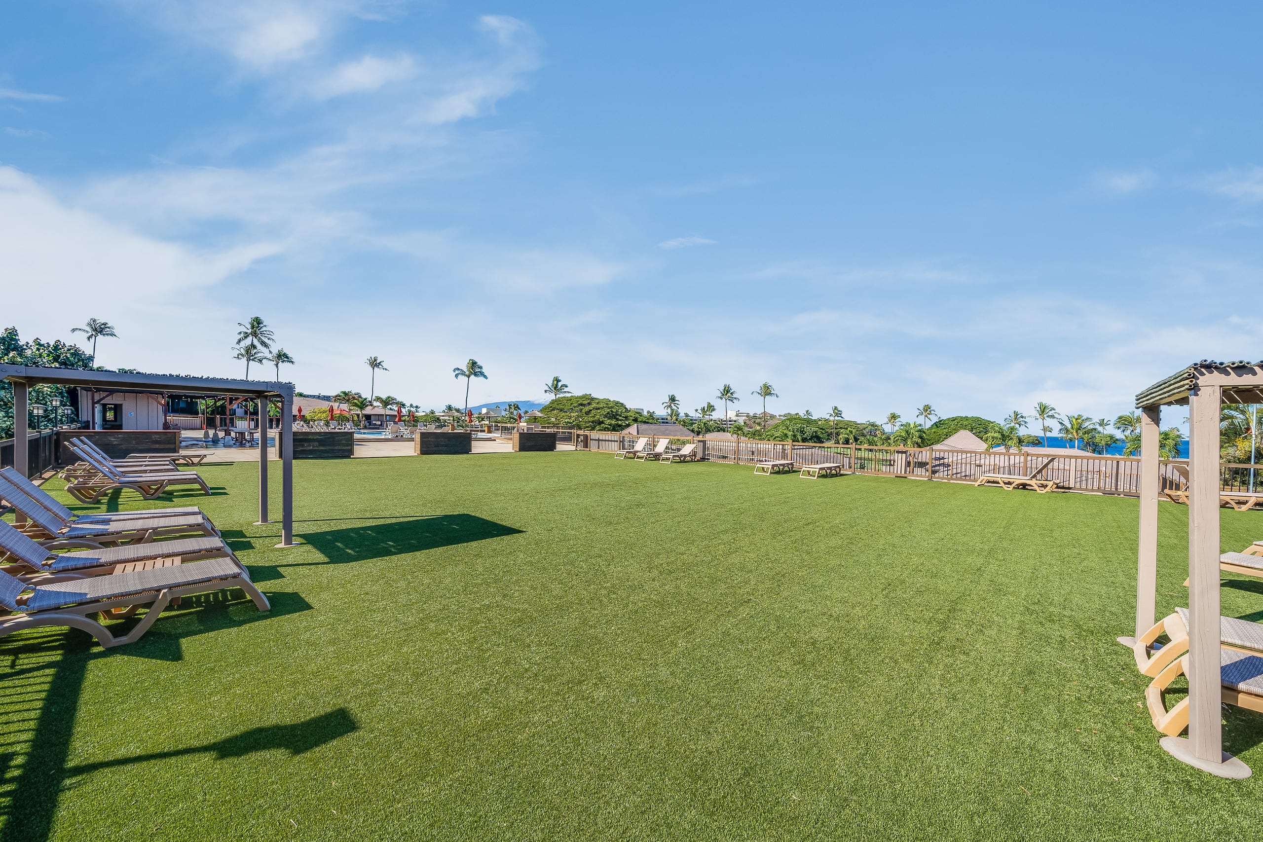 Condo in Lahaina · ★4.52 · 1 bedroom · 2 beds · 1 bath - Image 37