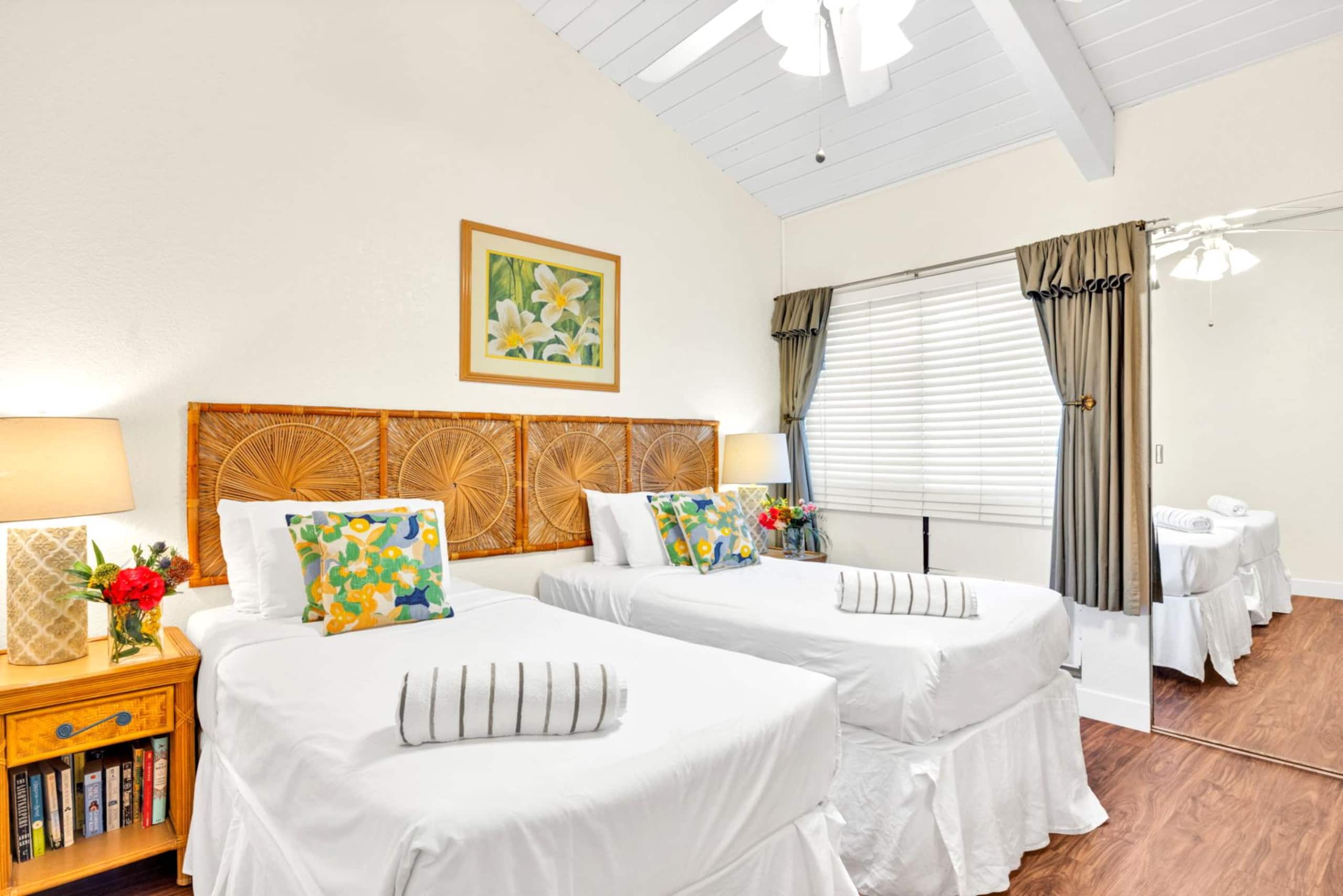 Condo in Lahaina · ★4.0 · 2 bedrooms · 3 beds · 2 baths - Image 35