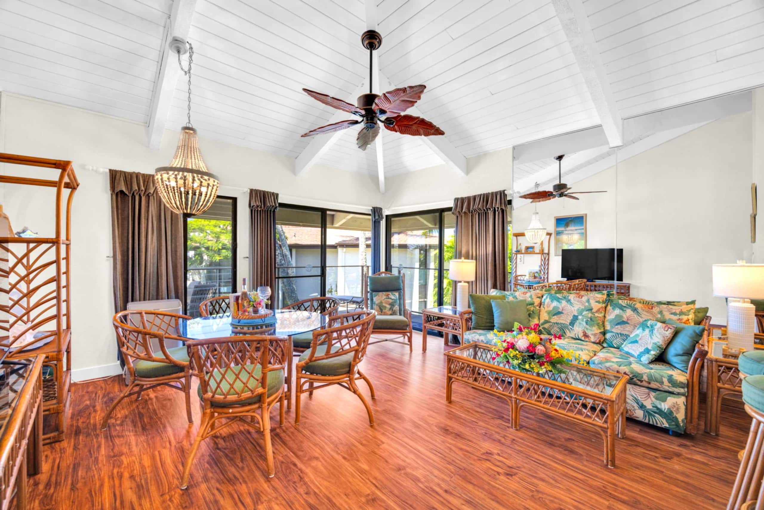 Condo in Lahaina · ★4.0 · 2 bedrooms · 3 beds · 2 baths - Image 15