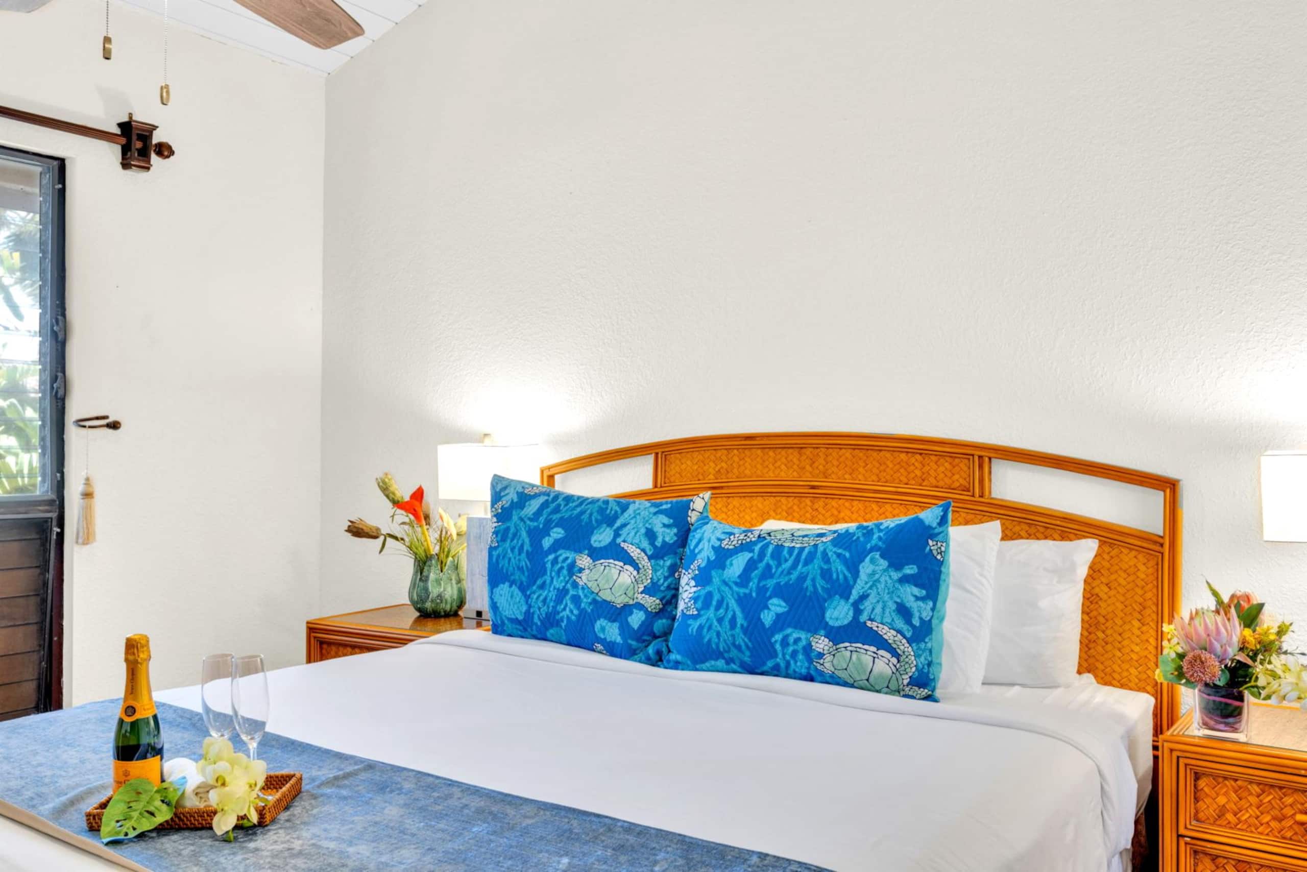 Condo in Lahaina · ★4.0 · 2 bedrooms · 3 beds · 2 baths - Image 29
