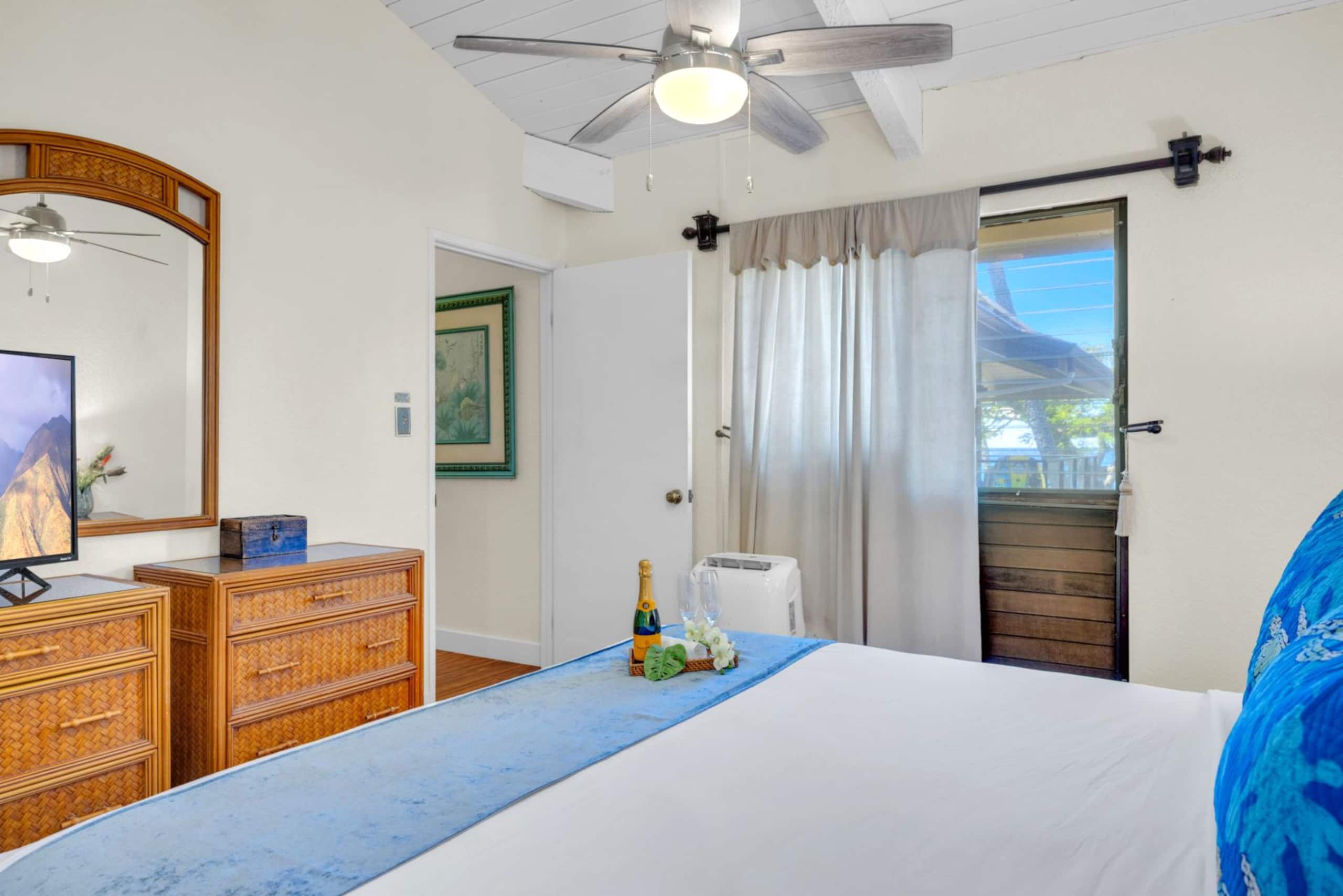 Condo in Lahaina · ★4.0 · 2 bedrooms · 3 beds · 2 baths - Image 31