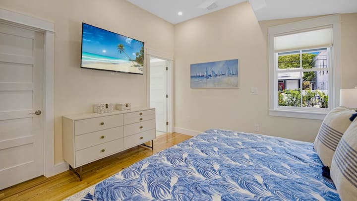 The master bedroom...