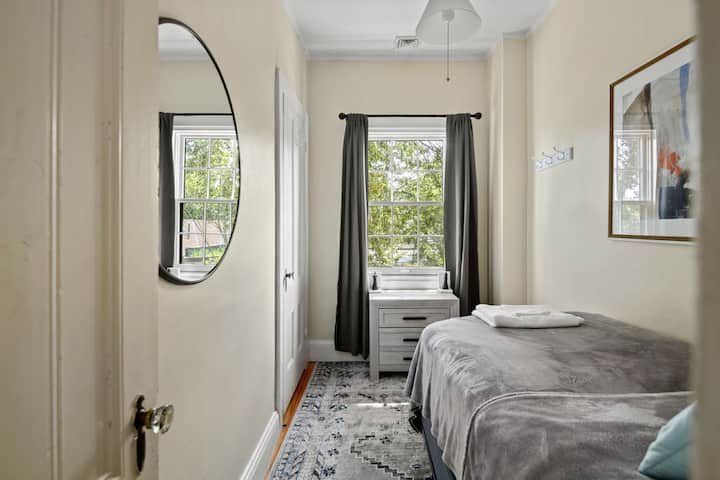 87 Pine St, Unit 2_PGM-39