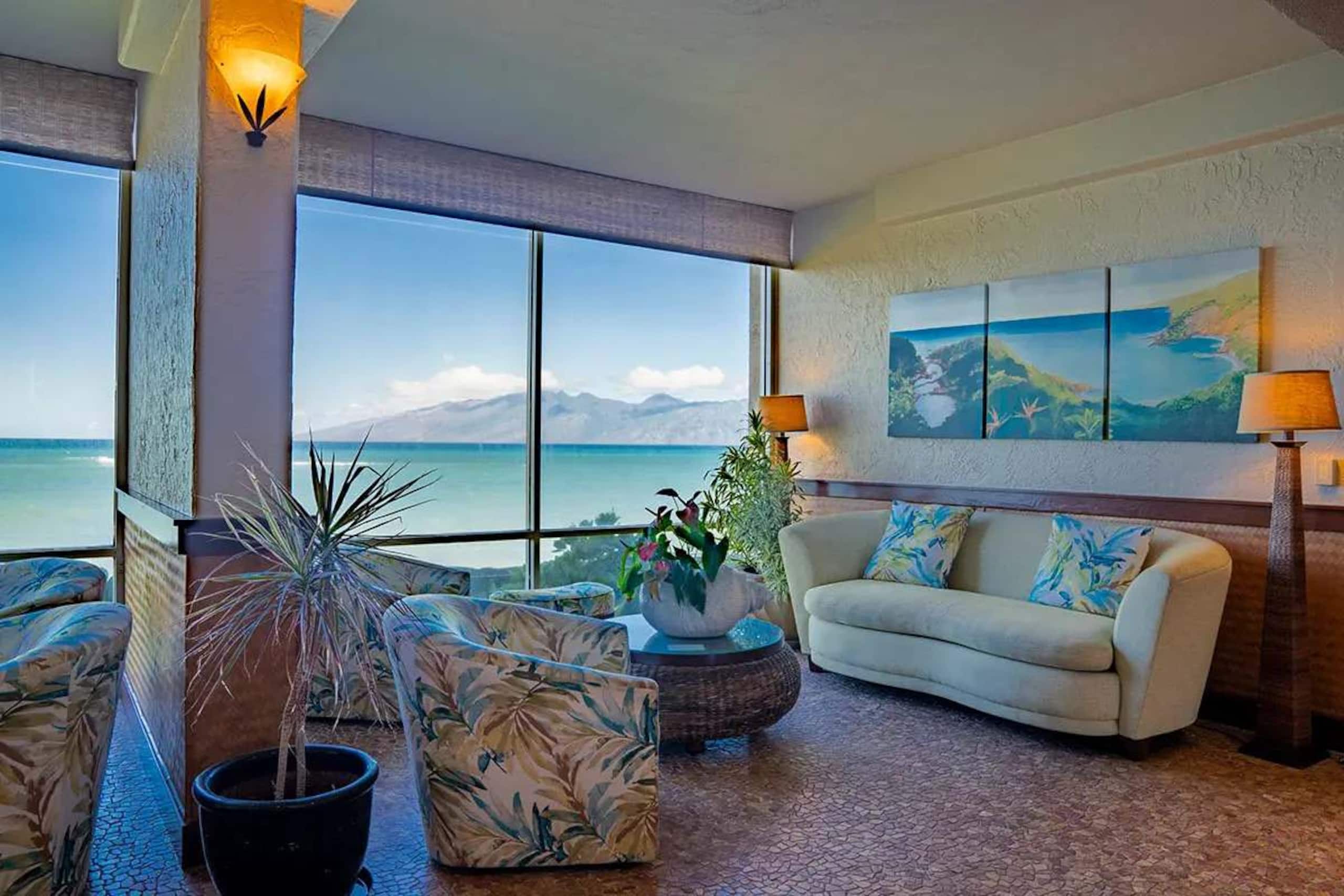 Condo in Lahaina · ★4.8 · Studio · 1 bed · 1 private bath - Image 18