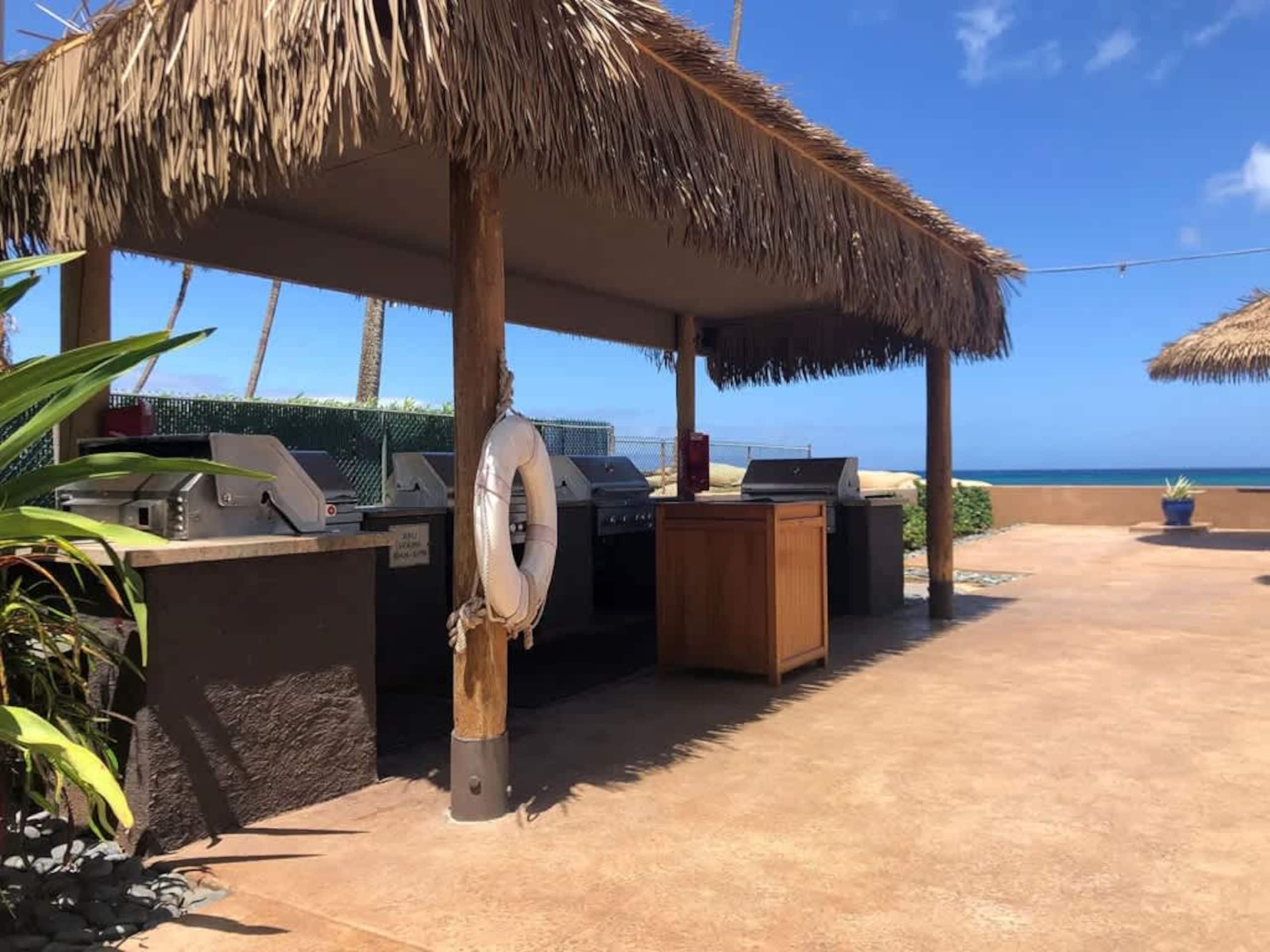Condo in Lahaina · ★4.8 · Studio · 1 bed · 1 private bath - Image 17