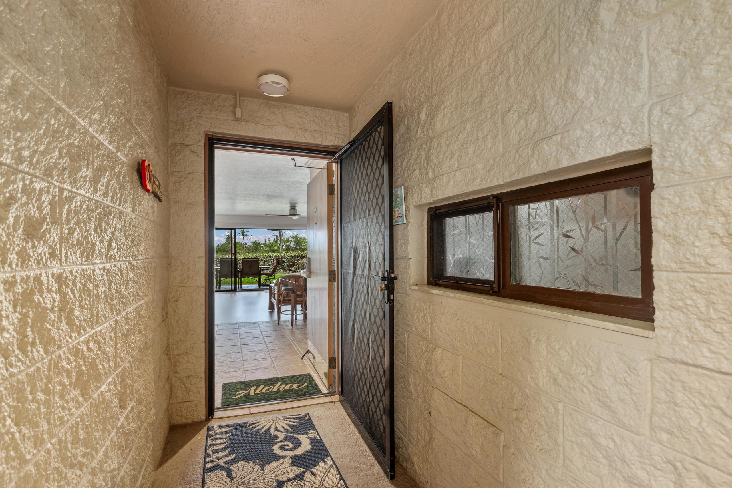 Condo in Kailua-Kona · ★4.4 · 2 bedrooms · 3 beds · 2 private baths - Image 26