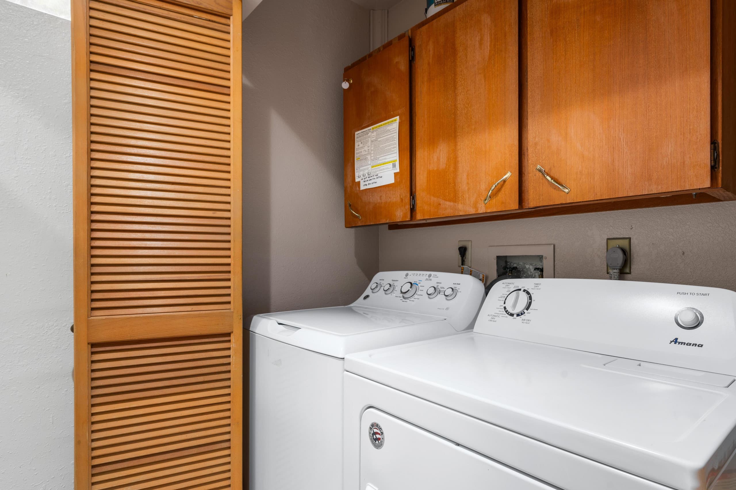 Condo in Kailua-Kona · ★4.4 · 2 bedrooms · 3 beds · 2 private baths - Image 17