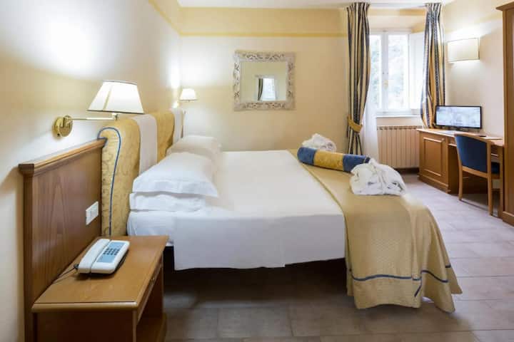 Camera Standard Doppia 2 - Bagni di Lucca