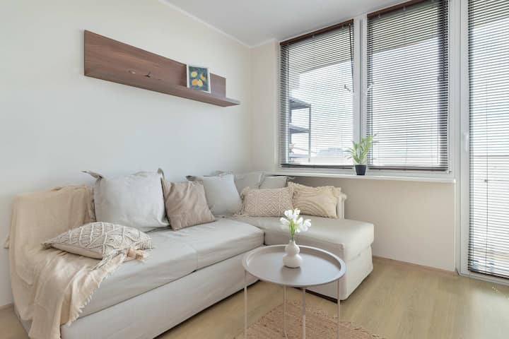 Obrońców Wybrzeża 8a | Bright Apartment | Wi-fi - Danzig