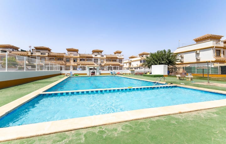 Stunning Home In Torrevieja With Swimming Pool - Torrevieja