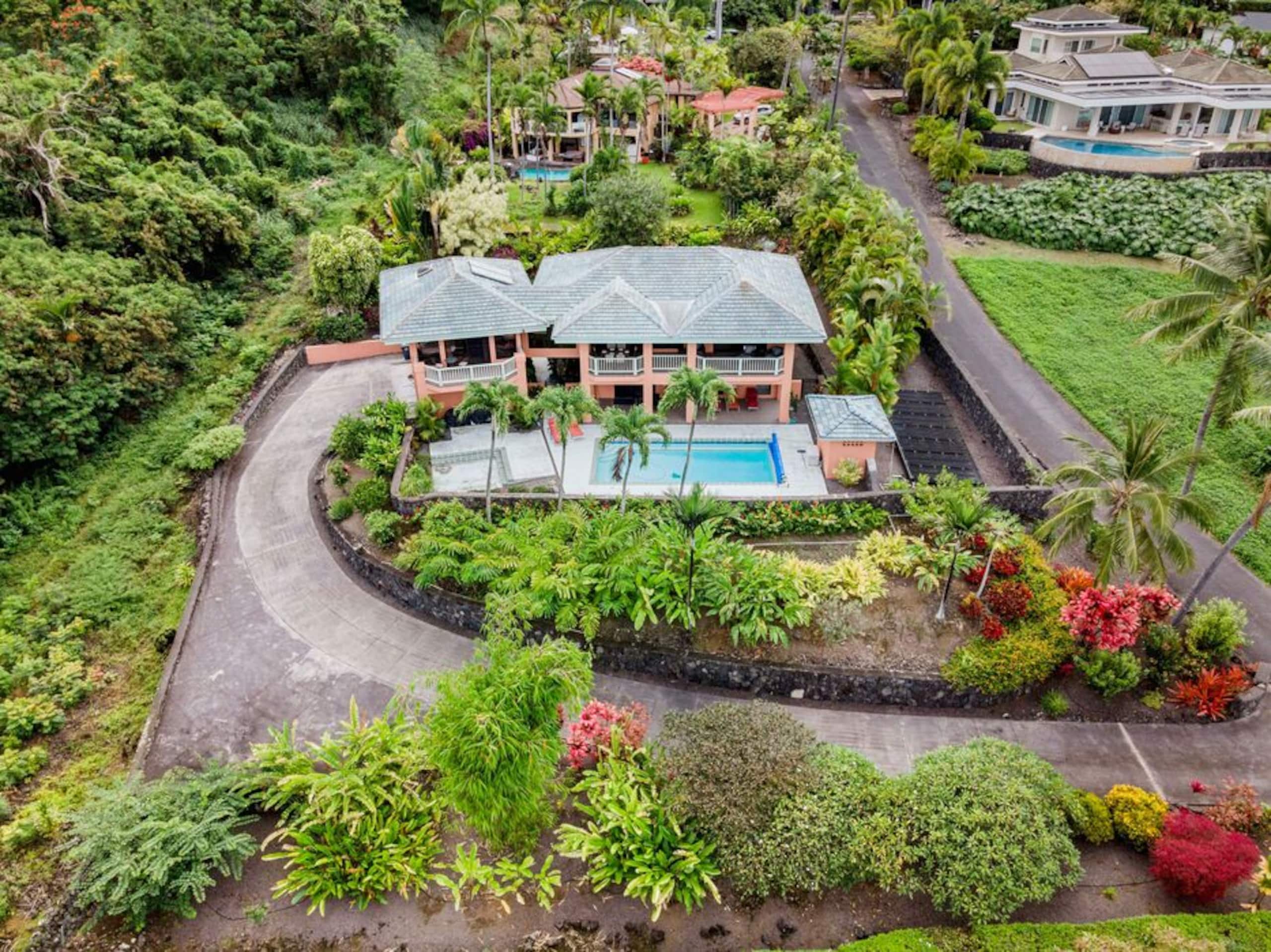 Home in Kailua-Kona · ★5.0 · 3 bedrooms · 4 beds · 2.5 baths - Image 61