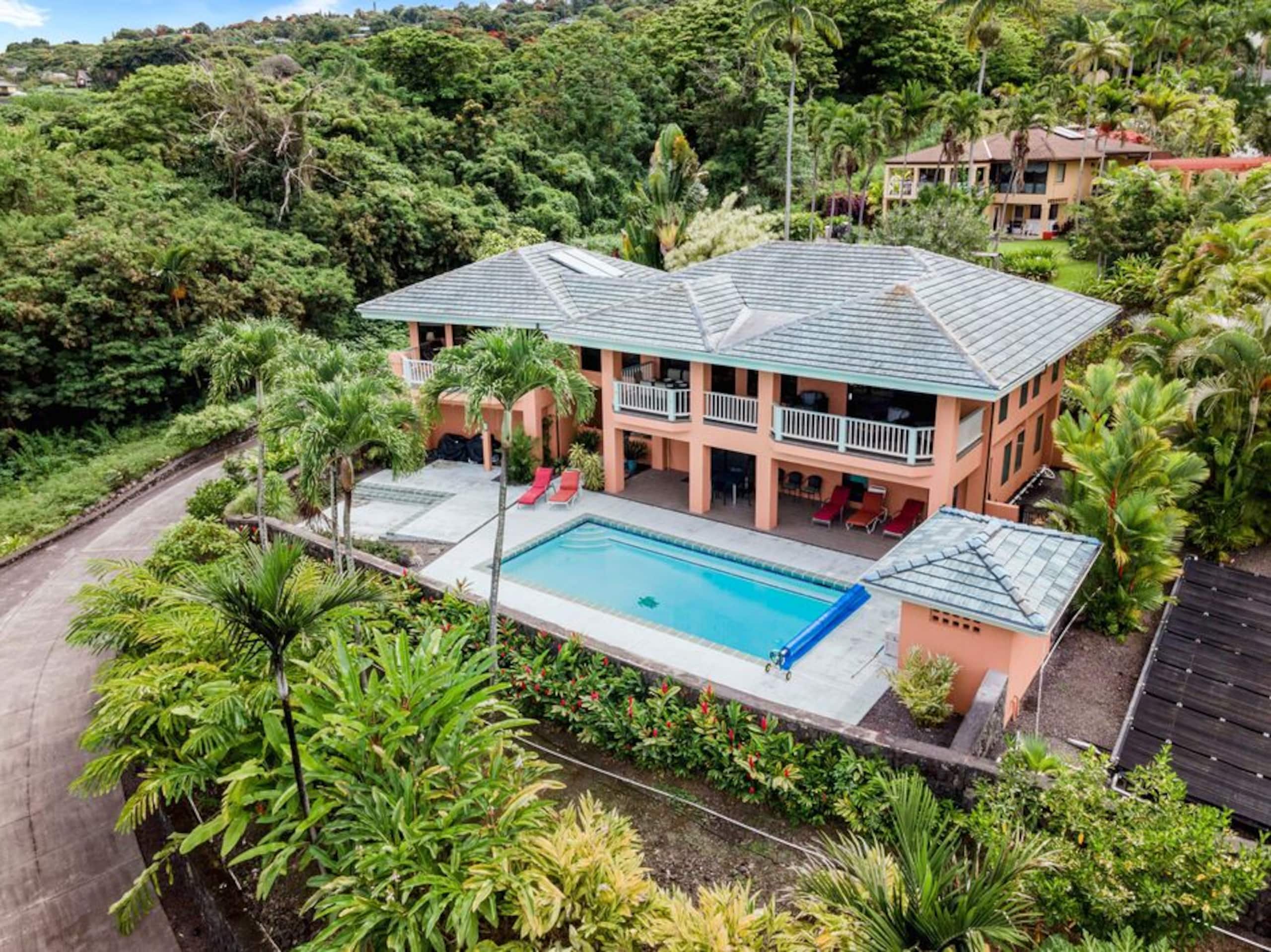 Home in Kailua-Kona · ★5.0 · 3 bedrooms · 4 beds · 2.5 baths - Image 63
