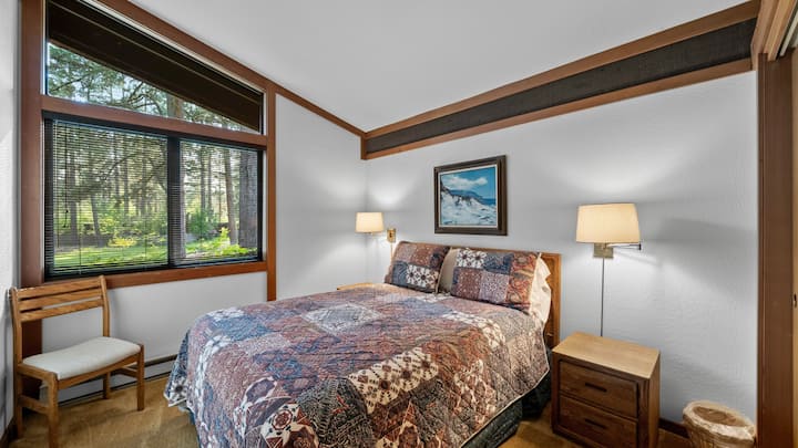 Spálňa 2 má manželskú posteľ Queen