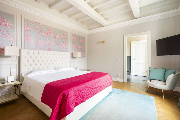 Albizi penthouse luxury apartment in florence