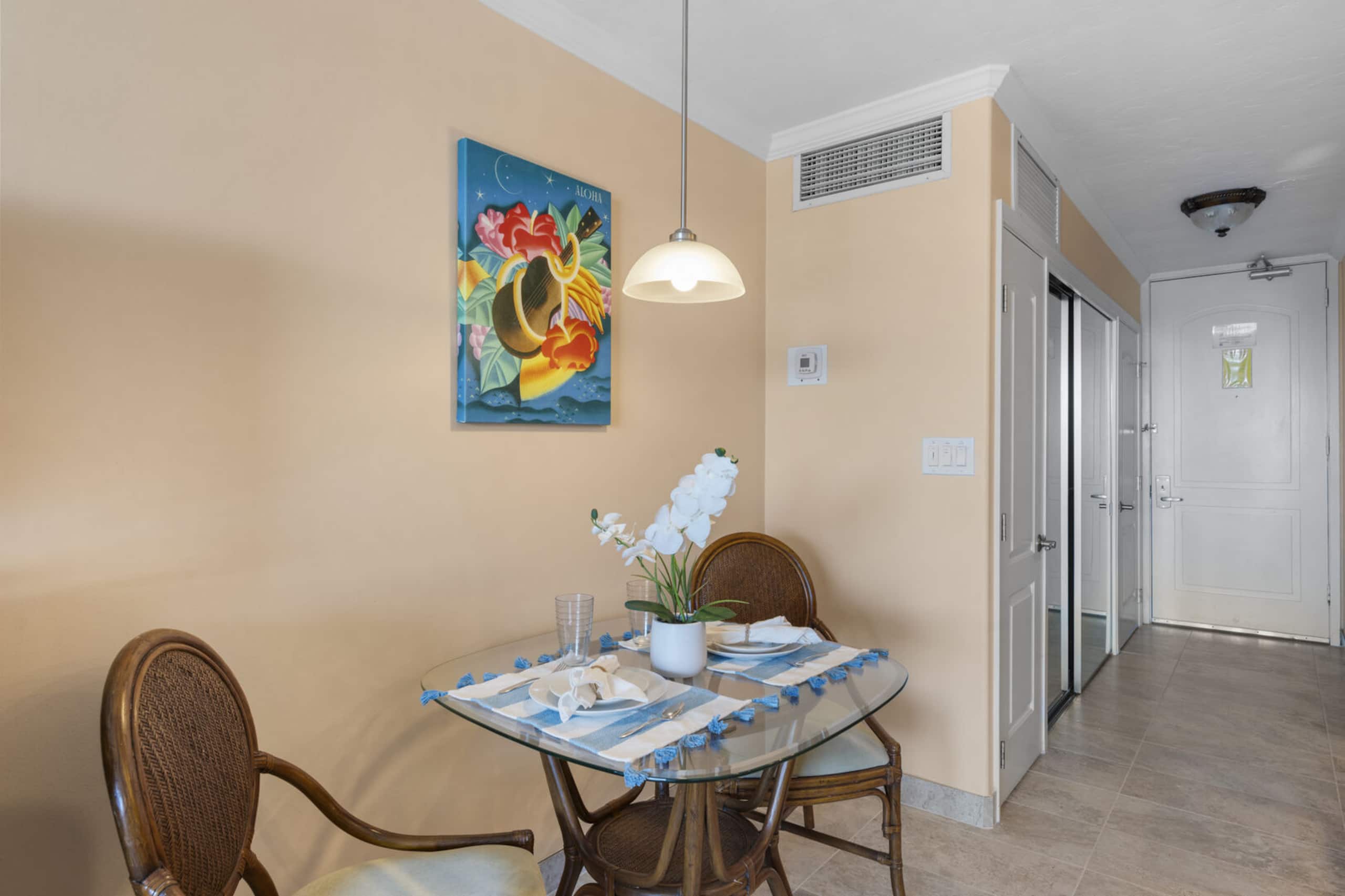 Condo in Lahaina · ★5.0 · Studio · 1 private bath - Image 18