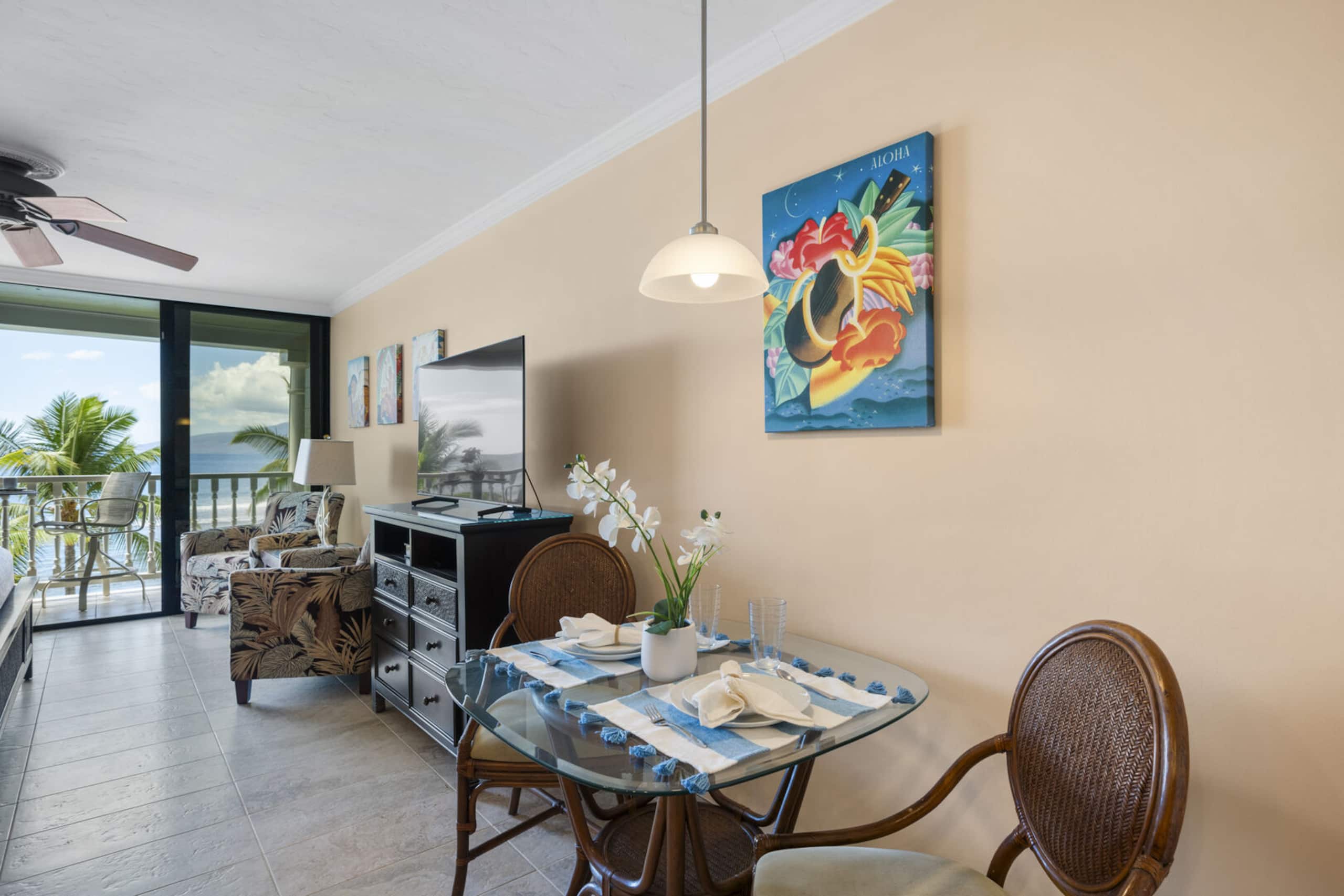 Condo in Lahaina · ★5.0 · Studio · 1 private bath - Image 17