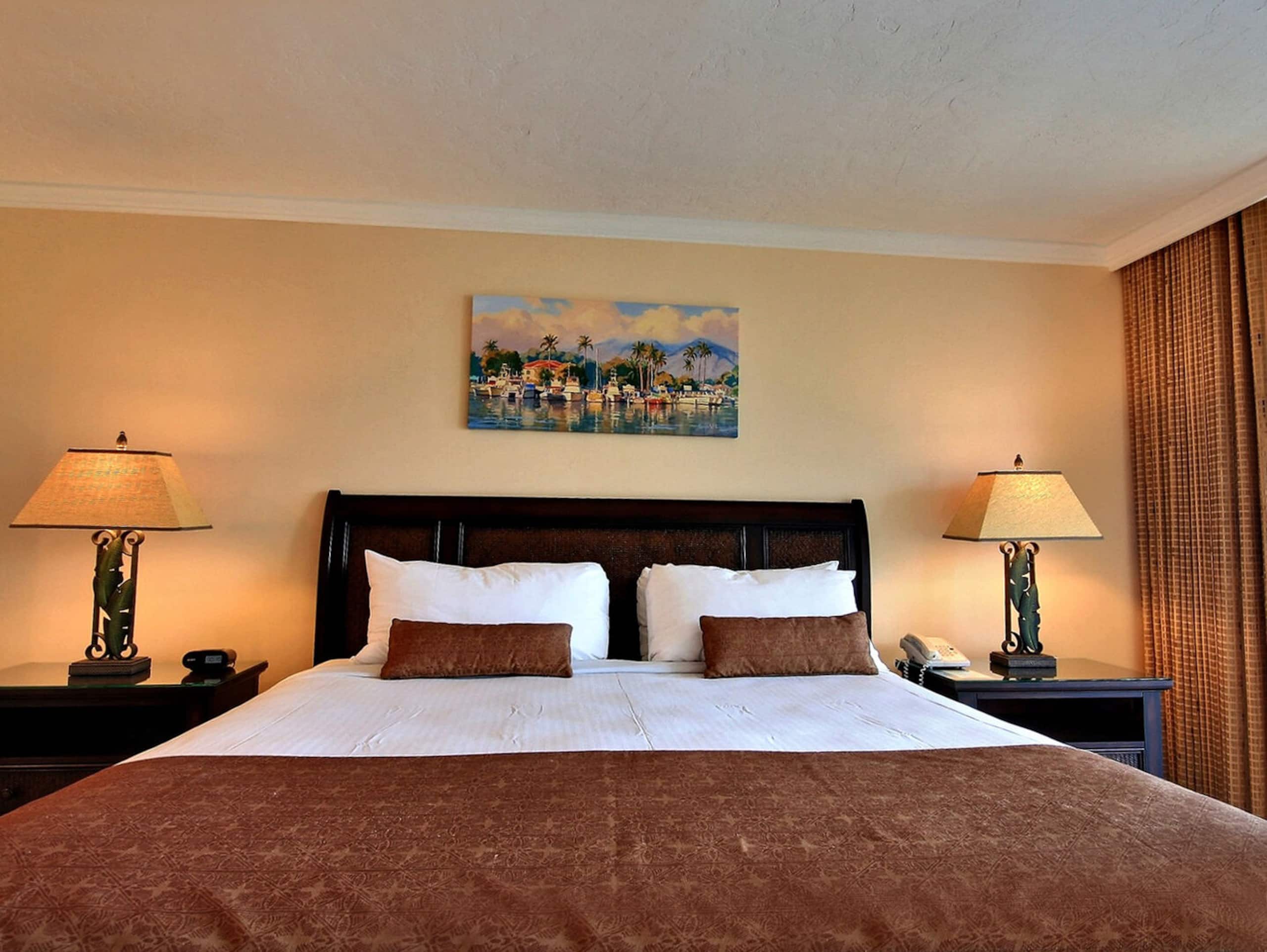 Condo in Lahaina · ★5.0 · Studio · 1 private bath - Image 12