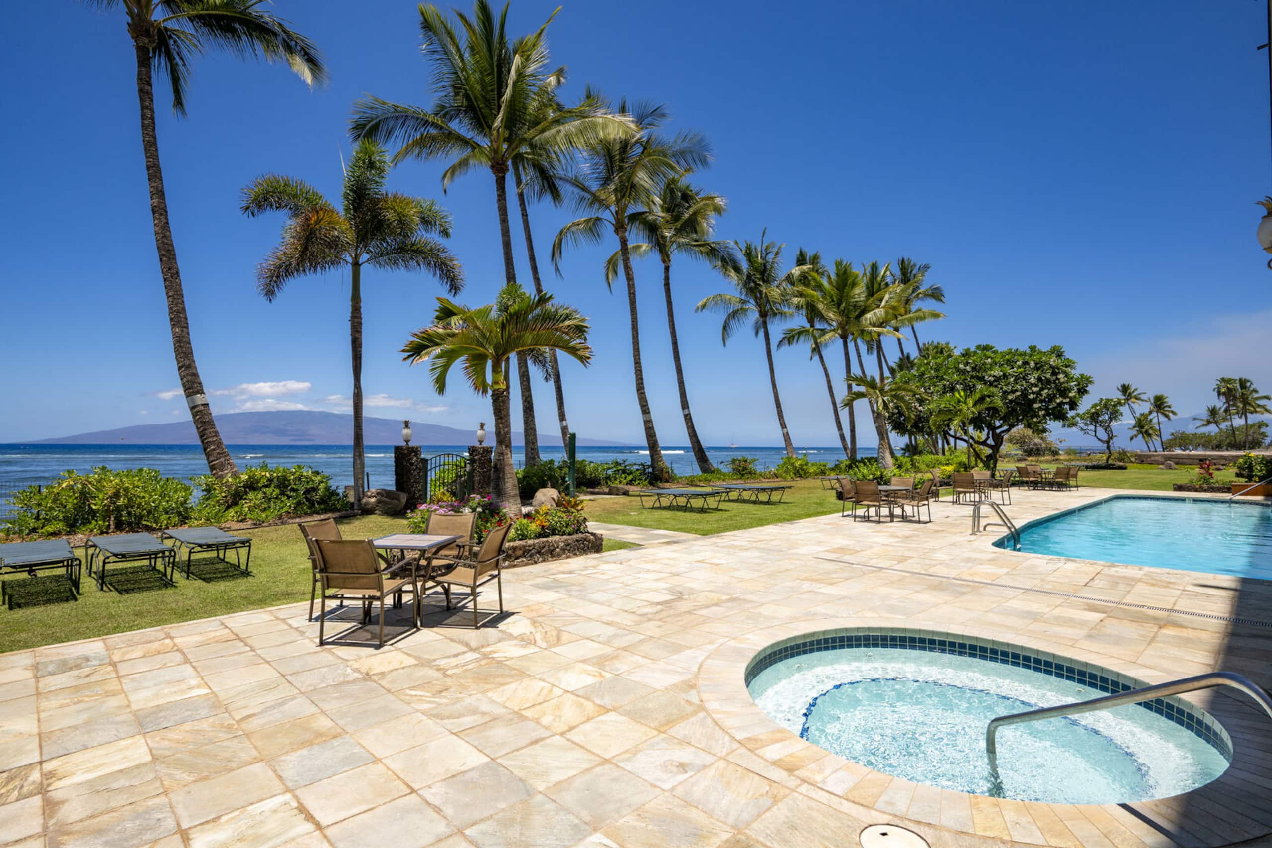 Oceanfront Studio Escape – Lahaina Shores 421 - Image 25